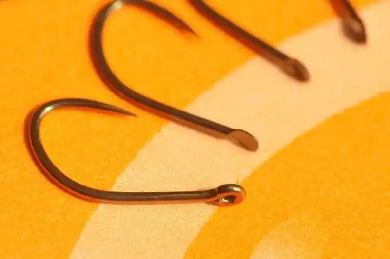 LWG Hook - Maat: 18