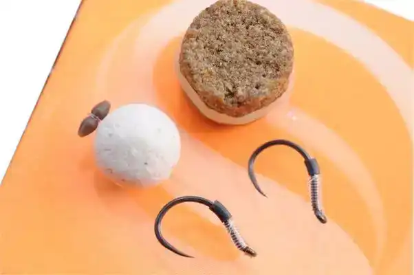 QM1 Hook